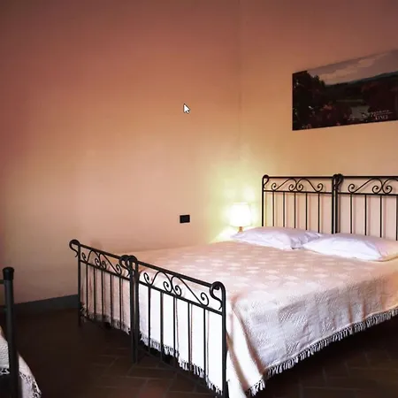 Luggiano Farm stay *